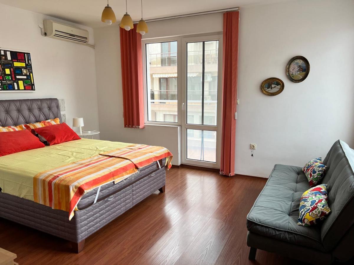 Milos Apartments Pomorie Kültér fotó