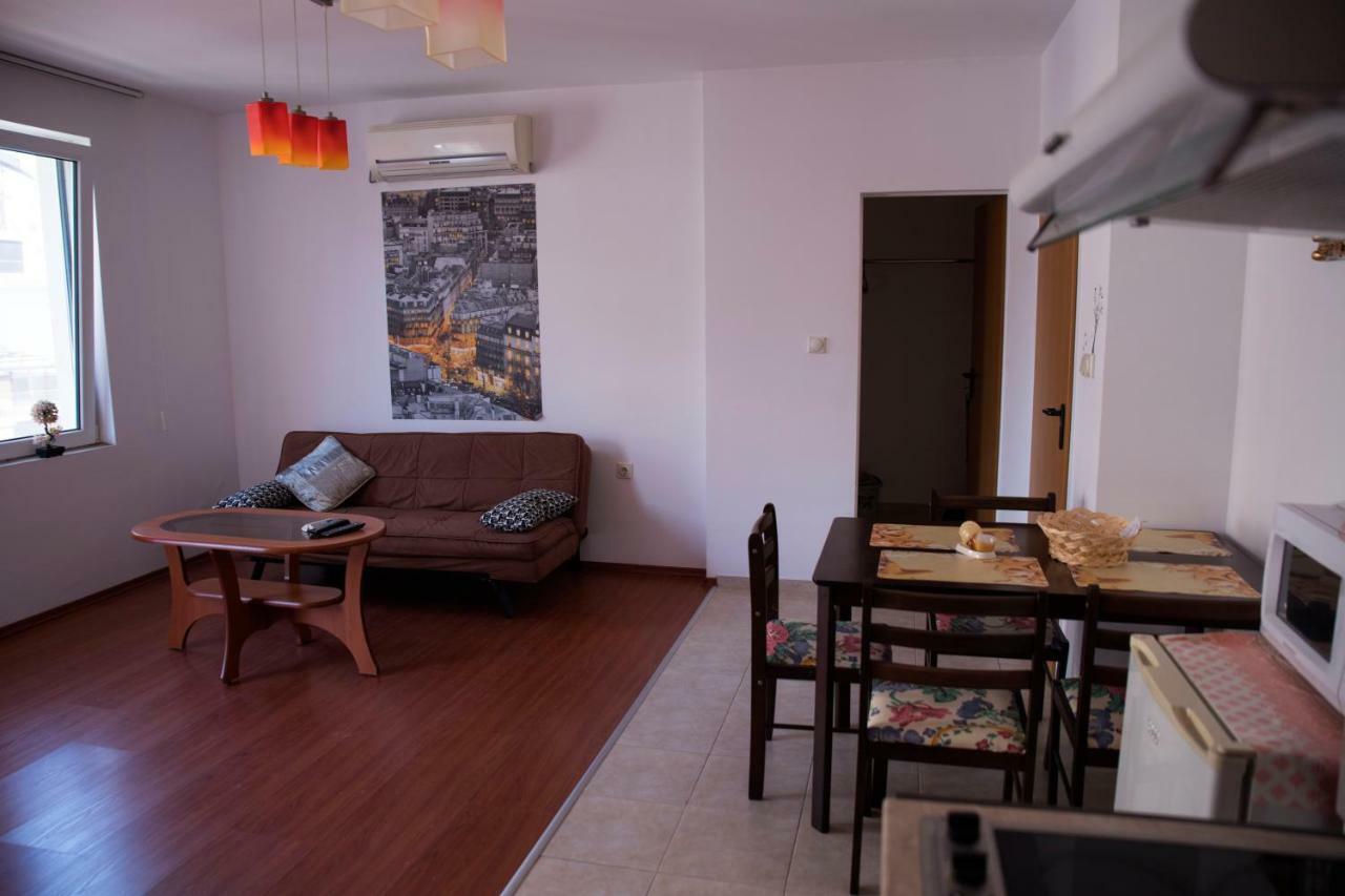 Milos Apartments Pomorie Kültér fotó